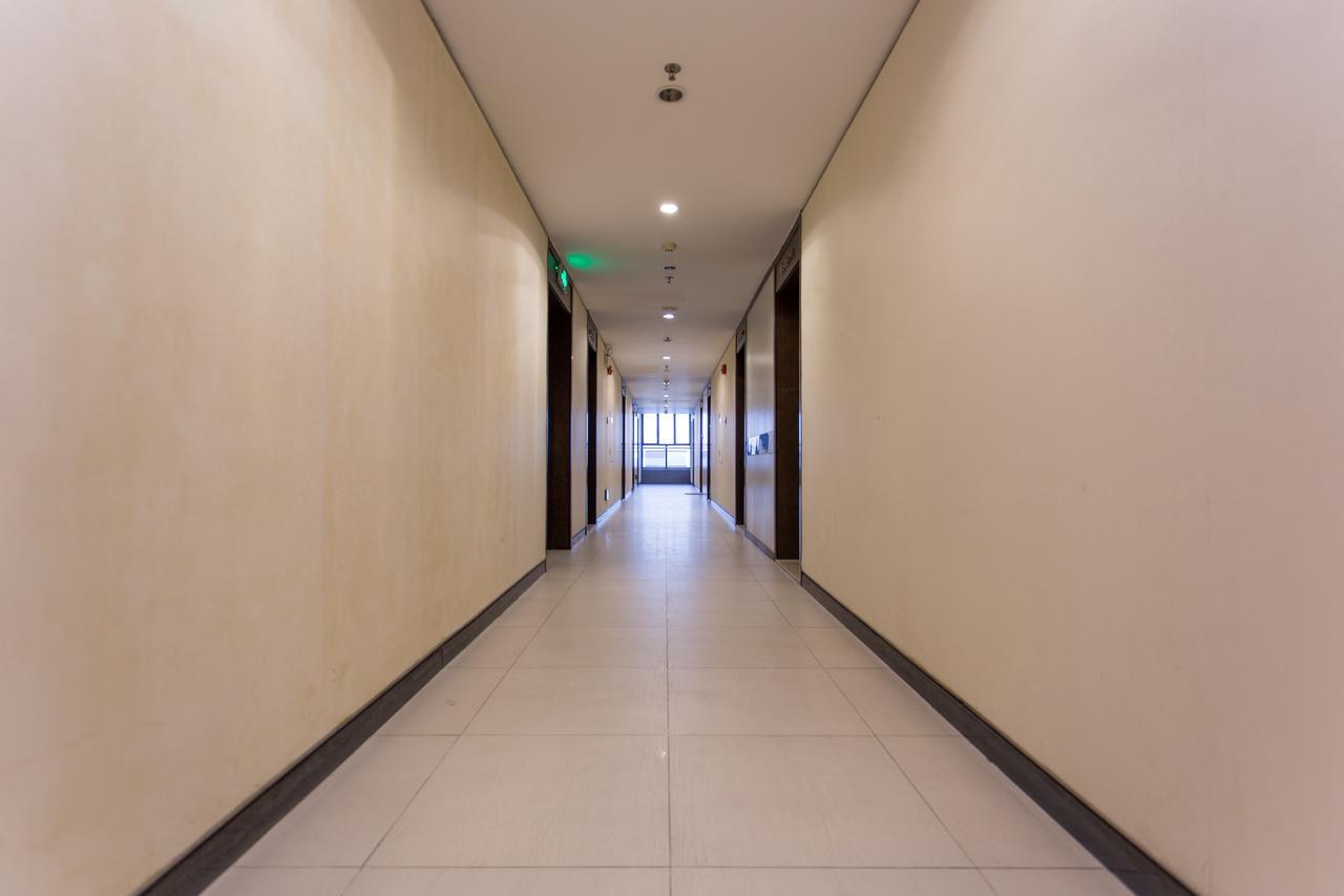 Central International Apartment Foshan Bagian luar foto