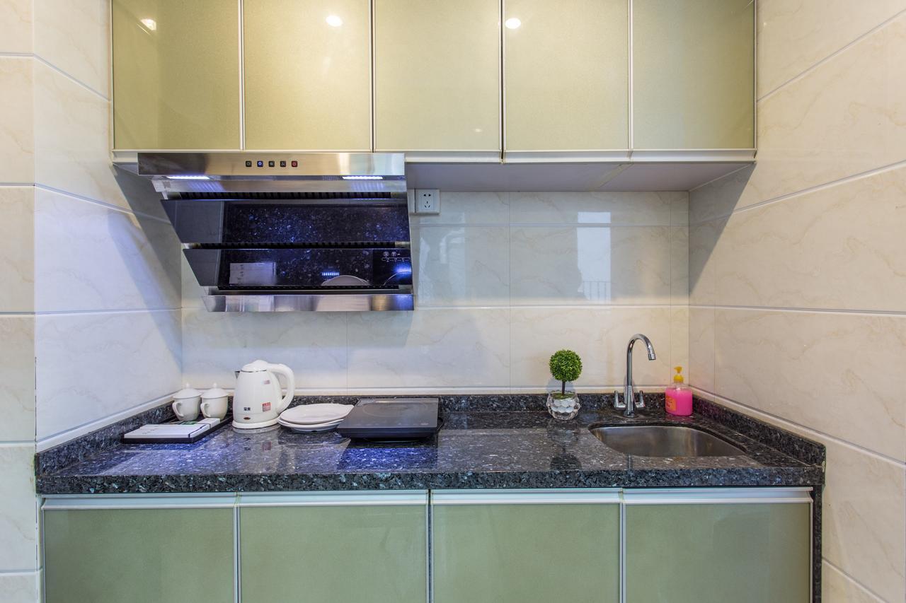 Central International Apartment Foshan Bagian luar foto
